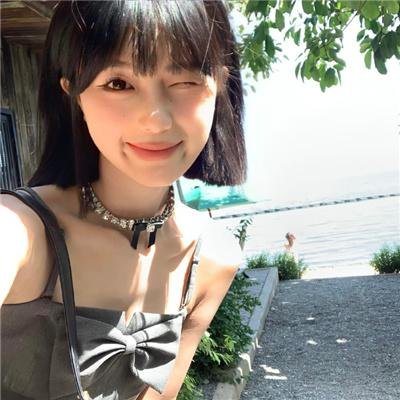 一半海水，一半火燄